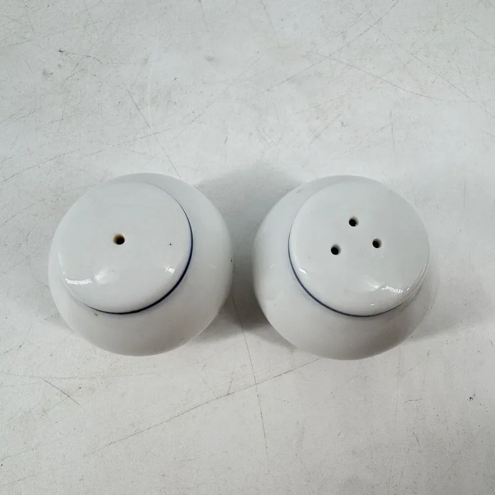 Dansk Bistro Blue White Salt & Pepper Shakers Set 2”